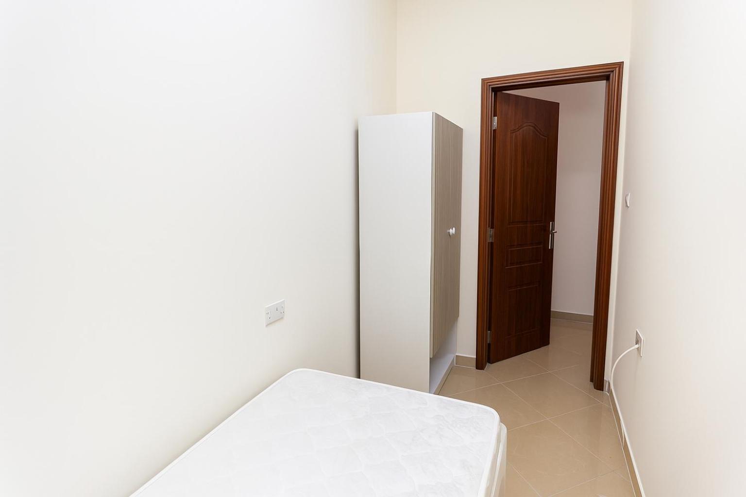 Nice Single Rooms For "Girls" Only In Dubai, Marina Kültér fotó