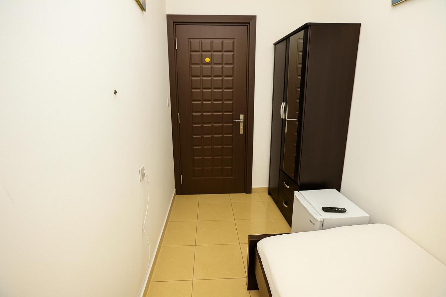 Nice Single Rooms For "Girls" Only In Dubai, Marina Kültér fotó